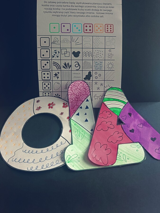 Gra "WYTURLAJ I NARYSUJ"