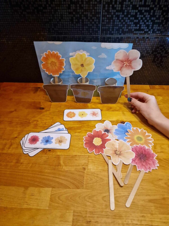 Układanka lewopółkulowa przestrzenna - kwiaty