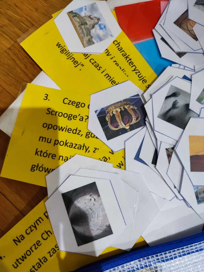 E8-Opowieść wigilijna, Dziady cz. II + grafika do lektur