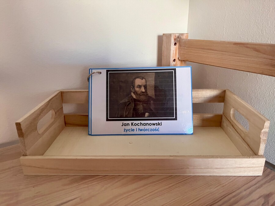 Jan Kochanowski biografia karty Montessori