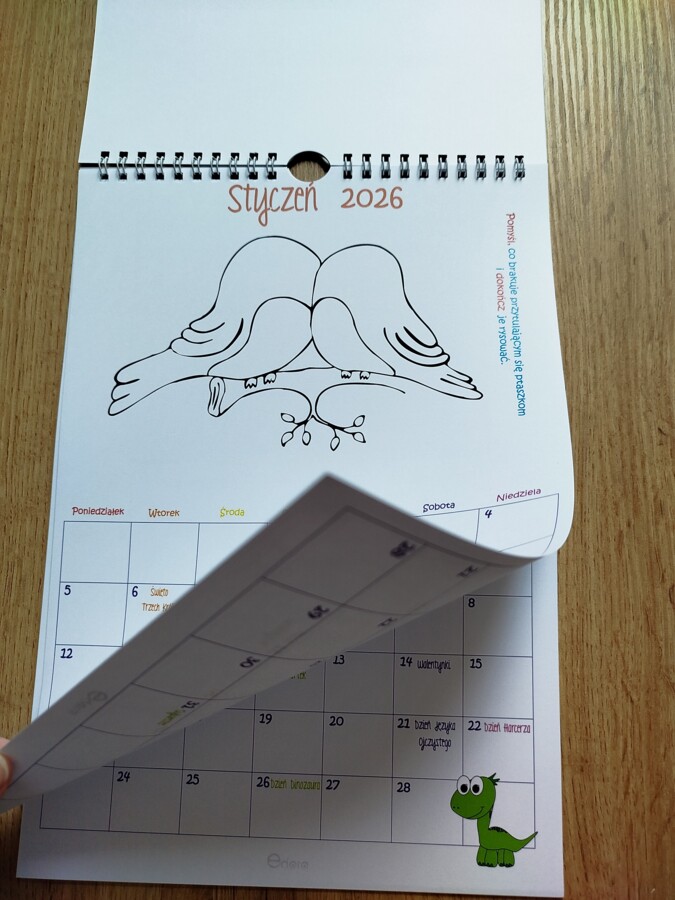 Kalendarz 2026 z kartą pracy na każdy miesiąc. Dni nietypowe.