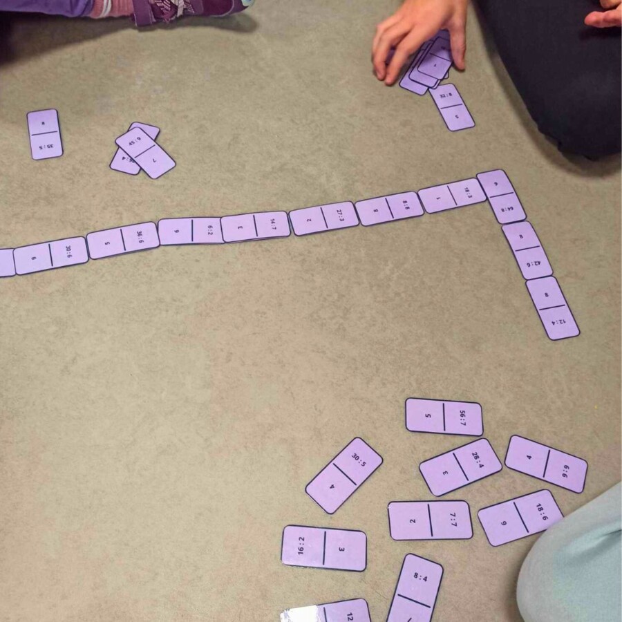 Domino matematyczne - tabliczka dzielenia