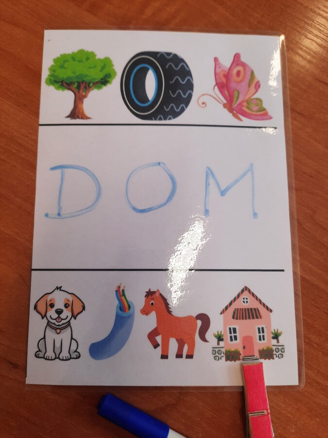 Analiza i synteza głoskowa wyrazu - zabawa klamerkowa