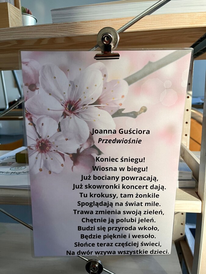 Wiersze o wiośnie - kolorowe karty tematyczne A4