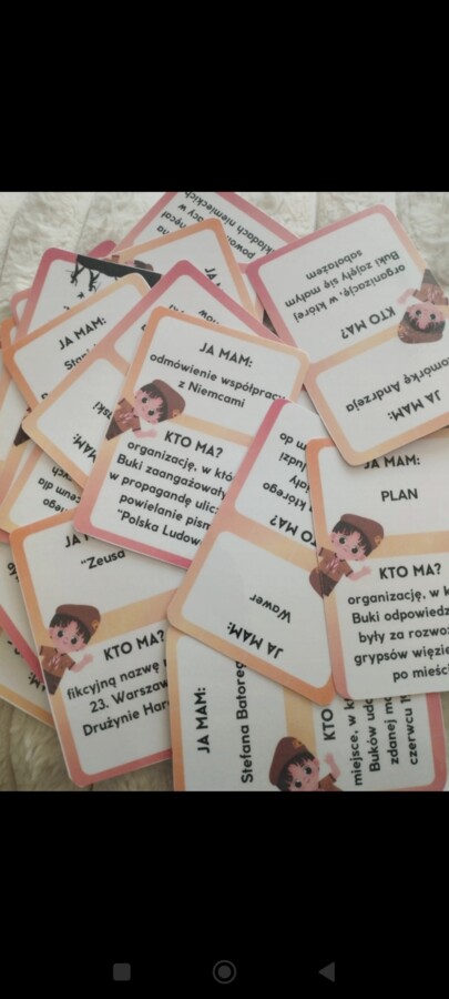 "Kamienie na szaniec" - ja mam... kto ma?