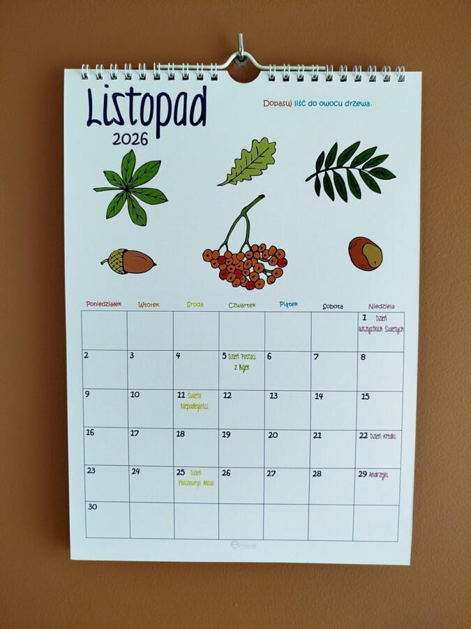 Kalendarz 2026 z kartą pracy na każdy miesiąc. Dni nietypowe.