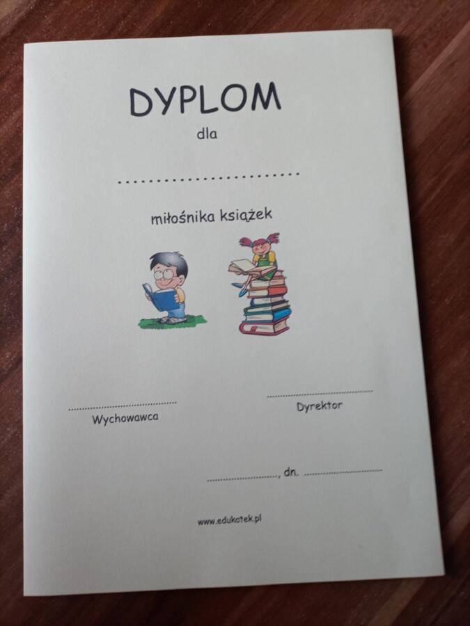 Dyplomy szkolne – pomoce dla nauczyciela