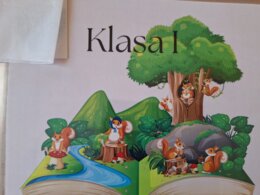 Klasa I - witacz, tabliczka na drzwi