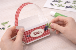 Wycinanka. Koszyk Róży