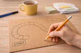 Planszówki DIY z kartonu i markerów