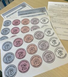 Tropem przyjaźni - gotowy do druku zestaw do zabawy, która porwie całą szkołę!