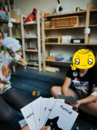 Tryby czasownika - gra Piotruś