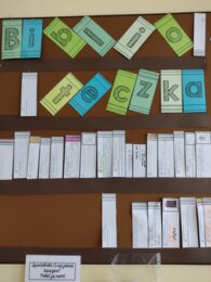 Biblioteczka klasowa - gazetka ścienna na cały rok szkolny