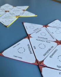 Trimino - części mowy - powtórka