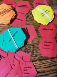 Narodowe czytanie w plastrach miodu zamknięte