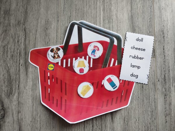 Gra 'shopping list' na wesoło