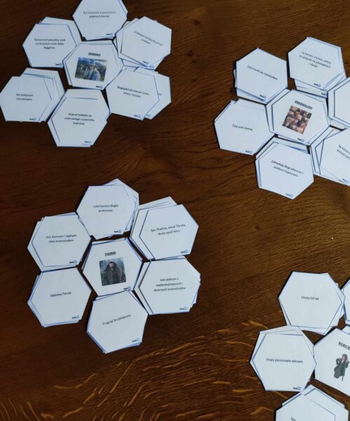 Hobbit- bohaterowie w heksach edukacyjnych zamknięci