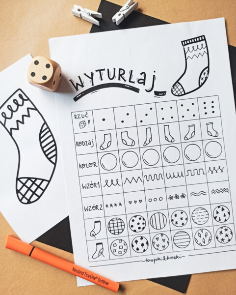 ŚWIATOWY DZIEŃ OSÓB Z ZESPOŁEM DOWNA/DZIEŃ KOLOROWEJ SKARPETKI - gra "WYTURLAJ SKARPETKĘ"