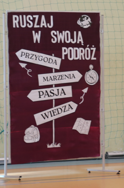 Dekoracja "Ruszaj w swoją podróż"