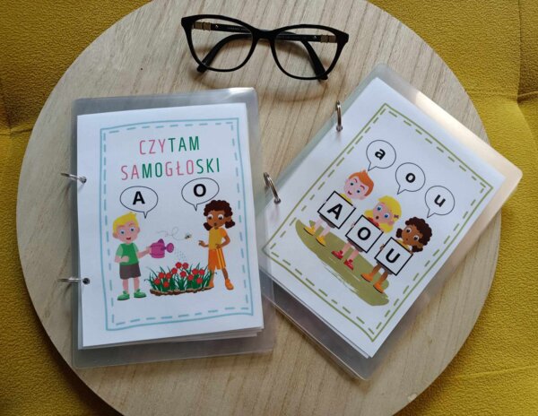 Książeczka "CZYTAM SAMOGŁOSKI"