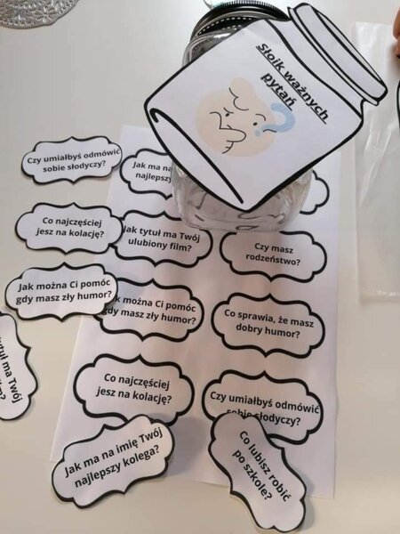 zabawa, gra TUS. SŁOIK WAŻNYCH PYTAŃ