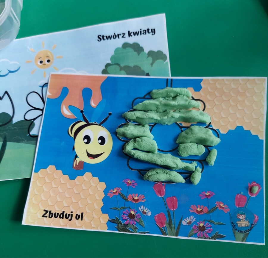 ZESTAW ŚWIATOWY DZIEŃ PSZCZÓŁ