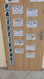 Gazetka na drzwi klasowe – święta nietypowe październik