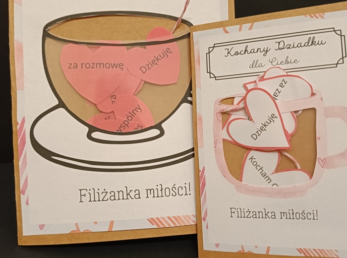 💌 Gotowy szablon kartki „Filiżanka miłości” — dla Babci, Dziadka, Mamy i Taty!