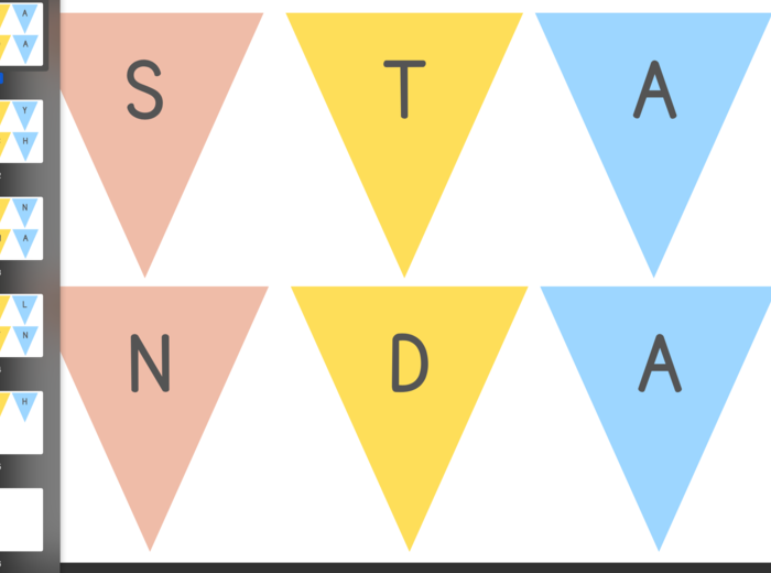 Napis Standardy Ochrony Małoletnich na proporczykach