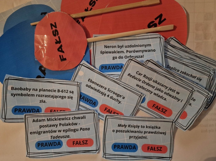 Prawda - fałsz, lektury klasa 8