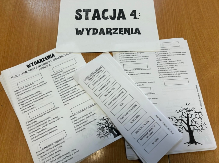 „Baśniobór" – stacje zadaniowe