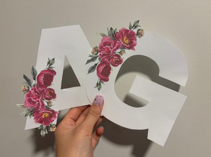 GIRLANDA Z PIWONIAMI - cały polski alfabet oraz cyfry