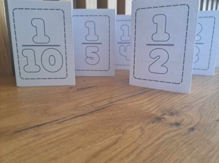 Książeczka ułamkowa PAKIET (7 części) - ułamki zwykłe klasa 4, 5