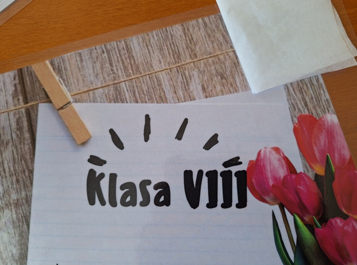 Tabliczki na drzwi sali lekcyjnej - witacze, zestaw, klasy 0-8