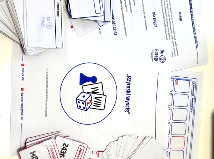 Gra planszowa "Rzymski wyścig" - gra do nauki/powtórki zapisu liczb w systemie rzymskim.