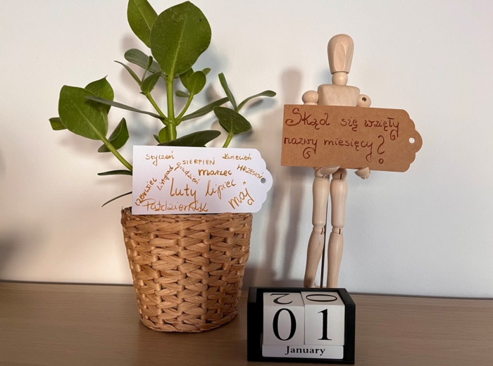Skąd się wzięły nazwy miesięcy - karty