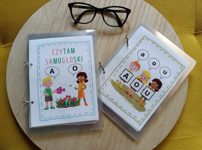 Książeczka "CZYTAM SAMOGŁOSKI"