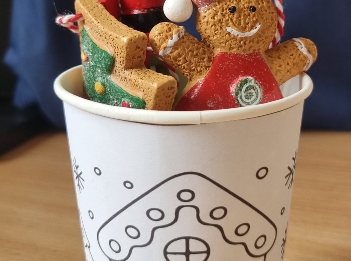 Świąteczne Szablony na Kubki Papierowe 200 ml – 12 Wzorów! | Kolorowanki | PDF do Druku