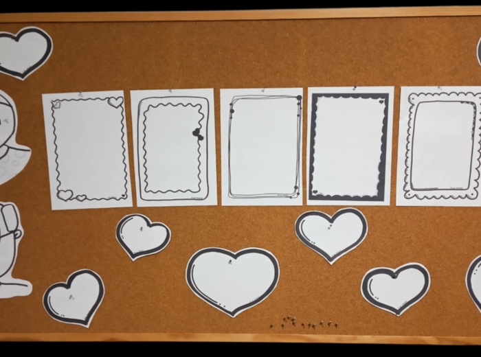 Gotowy zestaw dekoracyjny na Dzień Babci i Dziadka — czarno-biały PDF do druku