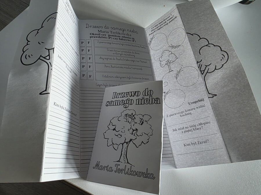 Lapbook + miniksiążeczka ,, Drzewo do samego nieba"