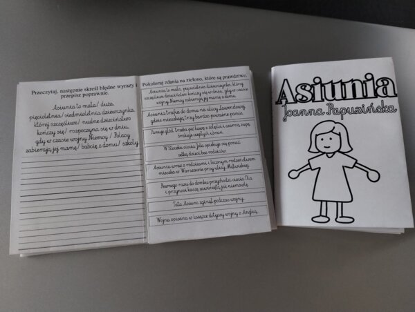 Asiunia- lapbook +miniksiążeczka
