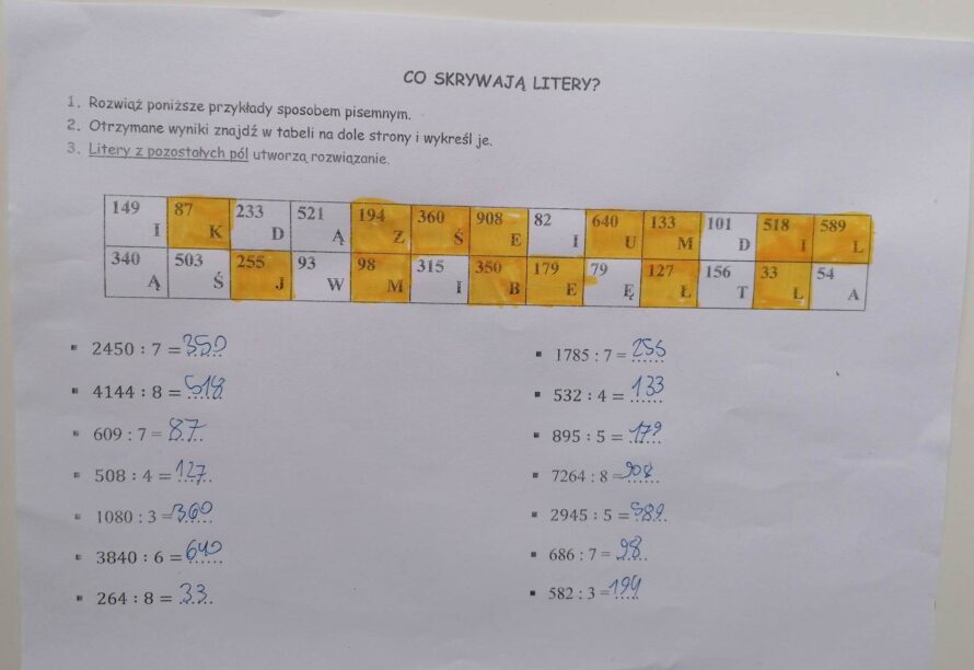 Co Skrywaj Litery Dzielenie Sposobem Pisemnym Przez Liczb Jednocyfrow Z Oty Nauczyciel